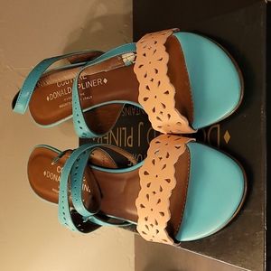 Donald J. Pliner Couture Shrimp / Turq Shine Nappa sz 8